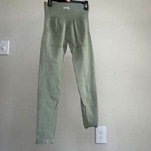 AYBL Balance V2 Seamless Leggings in Olive Green